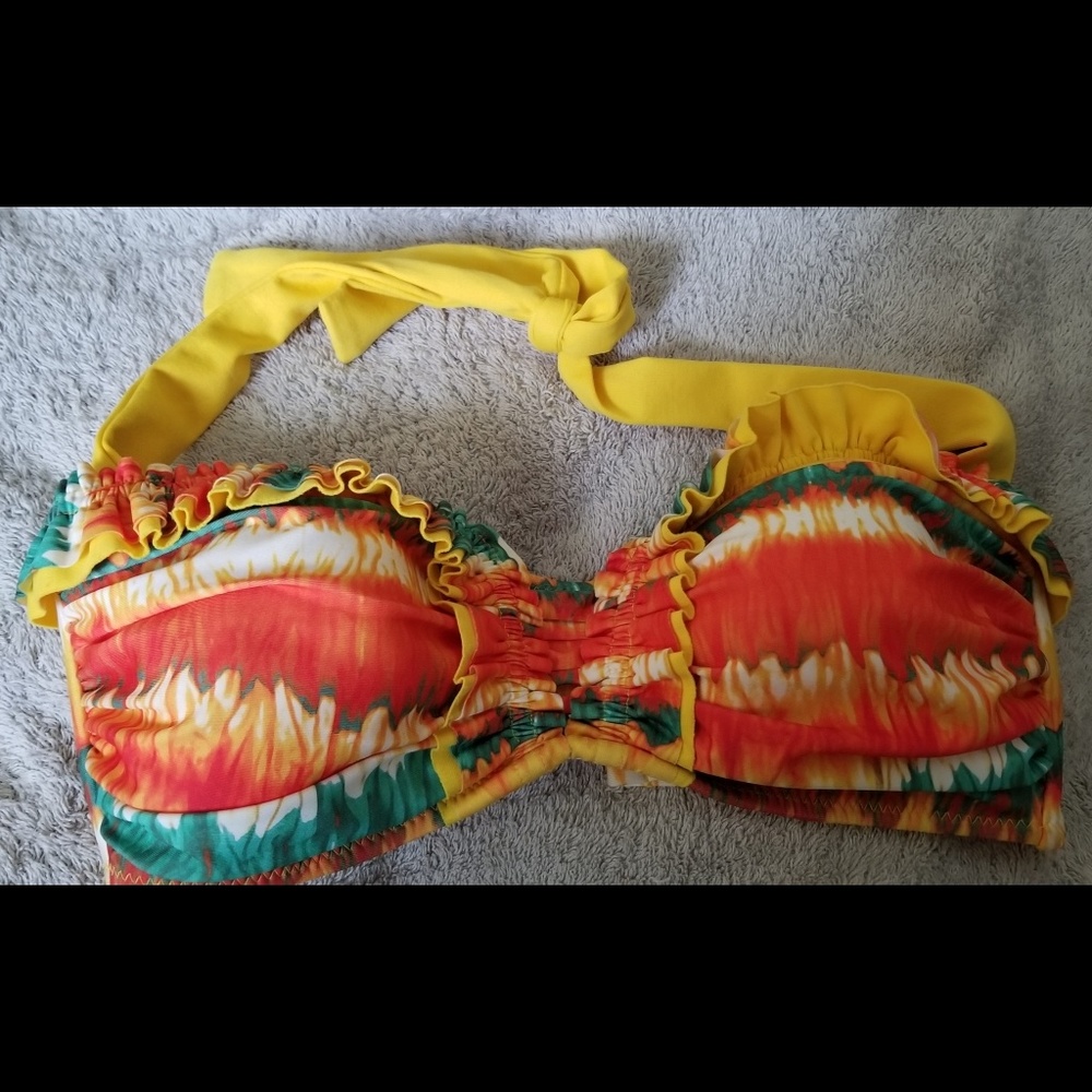 3/$25 BECCA by Rebecca Virtue halter bikini top